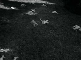 Джулия Горр секси – Иди и играй (2013) #6