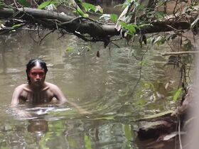 Анджела Кано голая – Зелёная граница s01e01-08 (2019) #14