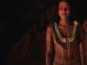 Анджела Кано голая – Зелёная граница s01e01-08 (2019) #18