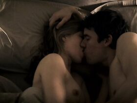 Анна Брюггеманн голая – 3 Комнаты/Кухня/Ванная (2012)