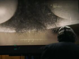 Аннабелль Уоллис секси – Братья из Гримсби (2016) #4