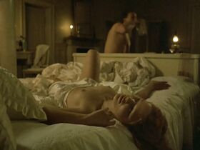 Мария Семенова голая – Бункер (2004)