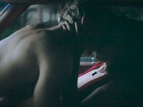 Аврора Перрино голая – Проклятые (2019) #3