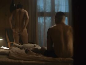 Агата Муцениеце голая – В клетке s01e03 (2019)