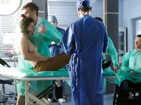 Анна Терпиловска голая – Врачи s03e06 (2013)