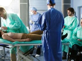 Анна Терпиловска голая – Врачи s03e06 (2013) #5