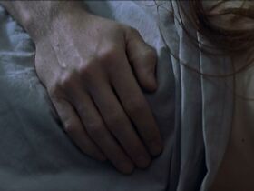 Аньес Жауи голая – Детство лидера (2002) #3