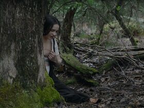 Эшлинг Франчози секси – Соловей (2018) #6