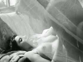 Ана Морейра голая – Табу (2012) #3