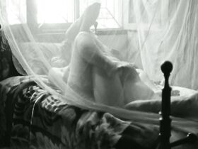 Ана Морейра голая – Табу (2012) #5