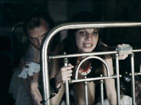 Агния Кузнецова голая – Груз 200 (2007) #4