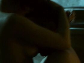 Олеся Грибок голая – Выше неба (2012) #7