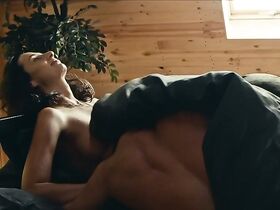 Александра Поплавска голая – Underdog (2018) #10