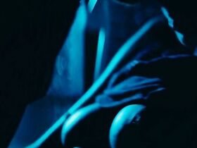 Александра Поплавска голая – Underdog (2018) #3