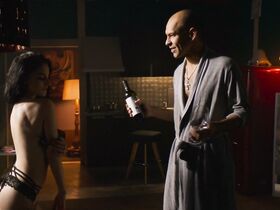 Даша Чаруша секси – Газгольдер: Клубаре (2018) #10