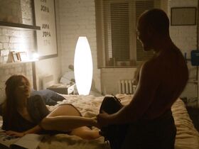 Даша Чаруша секси – Газгольдер: Клубаре (2018) #6