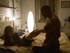 Даша Чаруша секси – Газгольдер: Клубаре (2018) #7