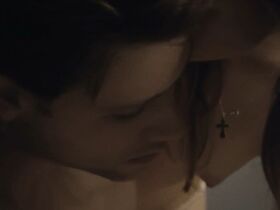 Алина Левшин голая – Касательно преступлений s01e08 (2010) #3