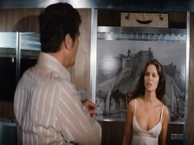 Барбара Бах секси – Шпион, который меня любил (1977) #8