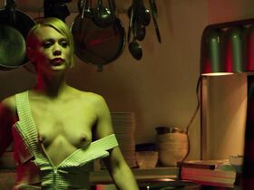 Тоня Кей голая – Амитивилль: Террор (2016) #4