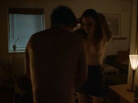 Карин Франц Кёрлоф голая – Садовая улица (2017) #7