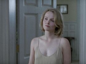 Миранда Ричардсон голая – Ущерб (1992) #2
