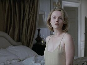 Миранда Ричардсон голая – Ущерб (1992) #3