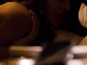 Элиза Душку голая – Прощание (2010) #2