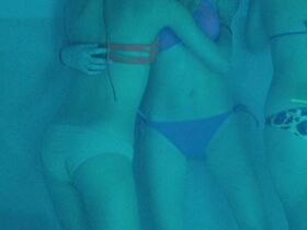 Селена Гомес секси – Отвязные каникулы (2013) #3