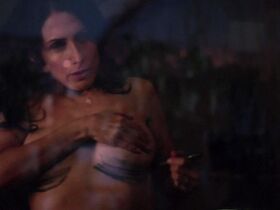 Лиза Эдельштейн секси – Инструкция по разводу для женщин s01e03 (2014)