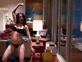 Лиза Эдельштейн секси – Инструкция по разводу для женщин s01e03 (2014) #2