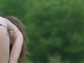 Бриана Эвиган секси – Паранормальный остров (2014)