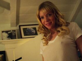 Рики Линдхоум секси – Драматическое искусство: Комедия (2015) #3