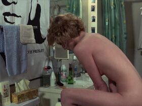 Мишель Пфайффер голая – В ночи (1985)