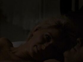 Кэтрин ЛаНаса голая – Машина Джейн Мэнсфилд (2012) #2