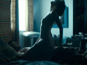 Виктория Бедос голая – Вики (2016)