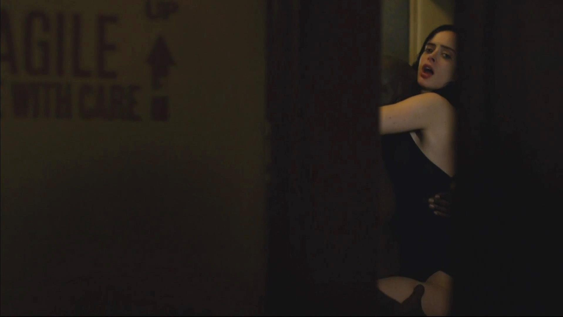 Кристен Риттер секси - Джессика Джонс s01e03 (2015) #2.