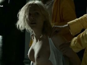 Мэгги Сивантос голая – Locked Up s01e05-06 (2015) #12