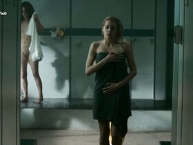 Мэгги Сивантос голая – Locked Up s01e05-06 (2015) #8
