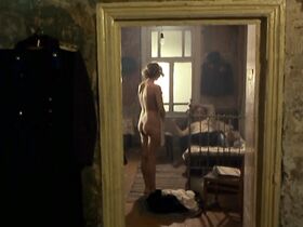 Елена Майорова голая – Затерянный в Сибири (1991) #10