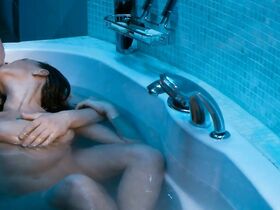 Жанна Фриске голая – Кто я? (2010) #14