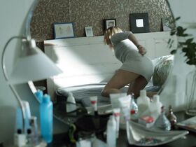 Малин Крепин секси – Срок (2012)