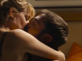 Мэгги Сивантос голая – Маленькая Швейцария (2019) #3