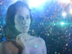 Нина Соль голая – F 63.9 Болезнь любви (2014) #5