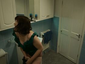 Александра Роуч секси – Руководство по сексу на втором свидании (2019) #5