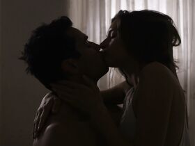 Ариадна Каброль голая – Любовь на Мальте (2019) #2