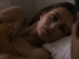 Ариадна Каброль голая – Любовь на Мальте (2019) #8