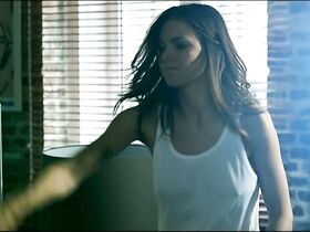 Агния Дитковските голая – Рок-звезда (2012) #6