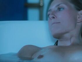 Андреа Винтер голая – Кровавый рай (2018) #5