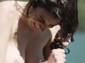 Елена Мартин голая – Арбузный сок (2019) #7